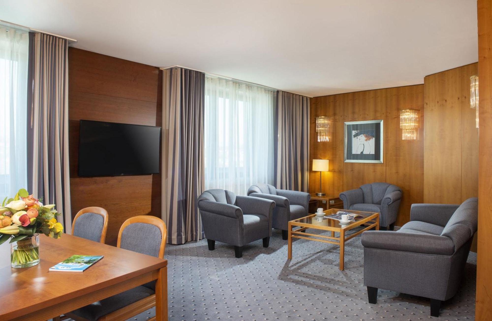 Junior Suite double,1451873827:JPEG