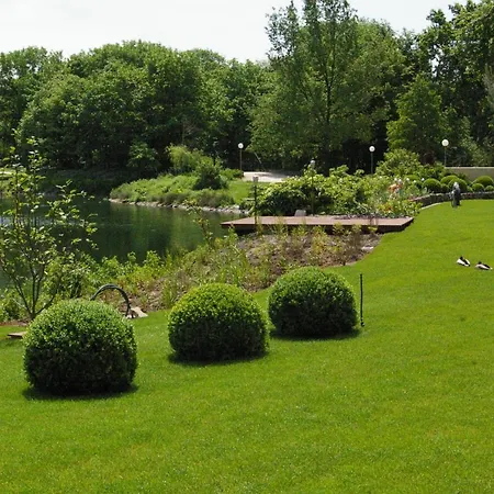 Lago Hotel & Restaurant Am See-2
