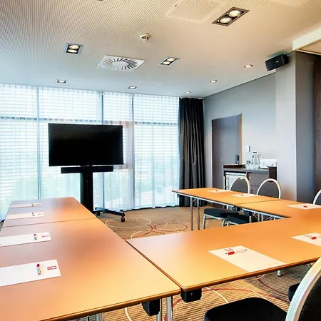 Leonardo Royal Hotel Ulm-3